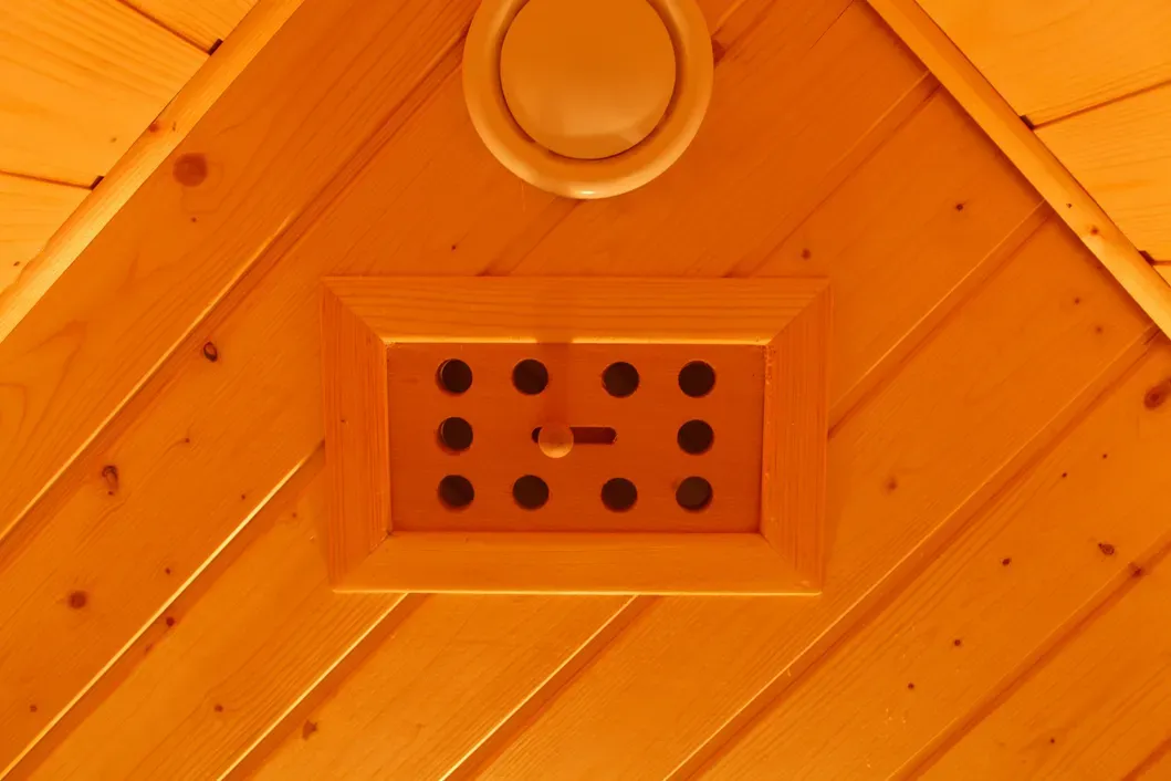 2 inimese puidust saunaruum infrapunasauna jaoks